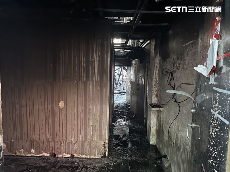 北市雙和市場大火造成邱姓老翁全身60%二度灼傷送醫。（圖／翻攝畫面）