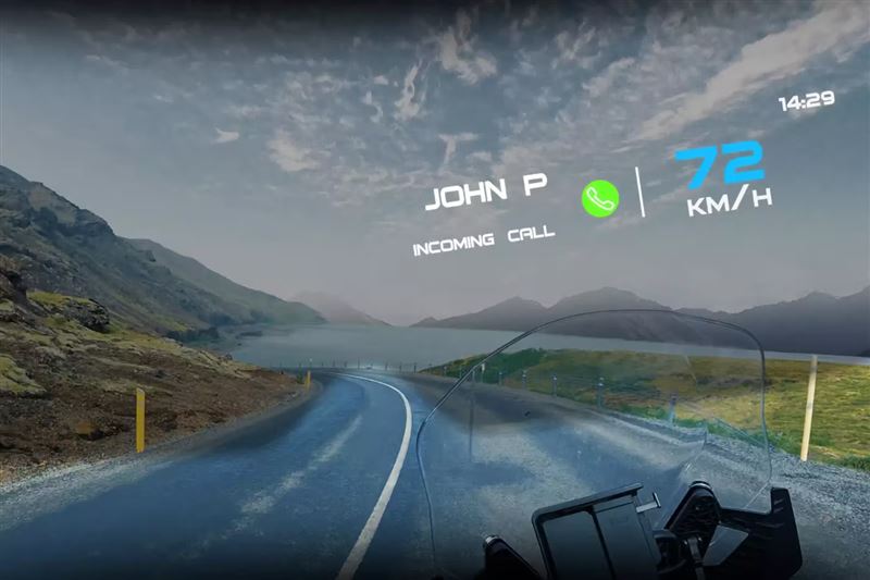 導航路線、車速、警示資訊都能即時投射到鏡片上。（圖／翻攝Shoei網站）