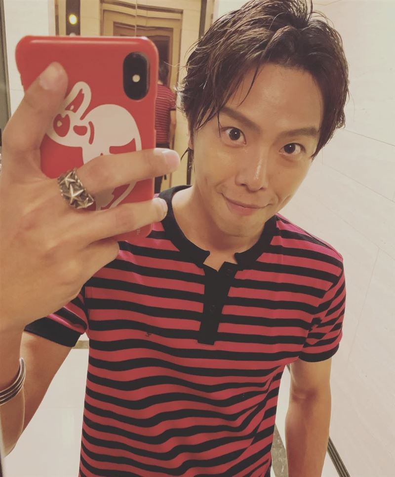 黃鴻升因主動脈剝離驟逝，今是他42歲冥誕。（圖／翻攝自IG）