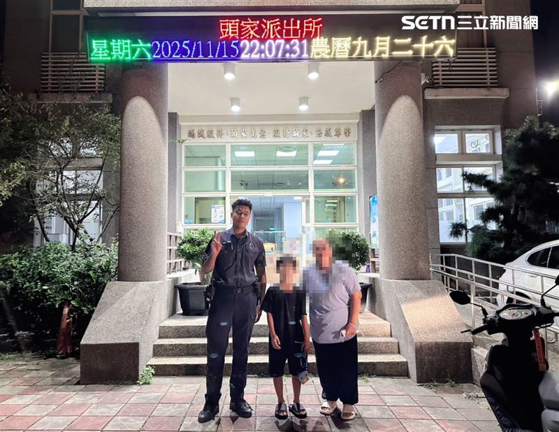台中9歲男童晚上肚子餓，外出買宵夜被反鎖門外，徒步走了3公里找員警求救。（圖／翻攝畫面）