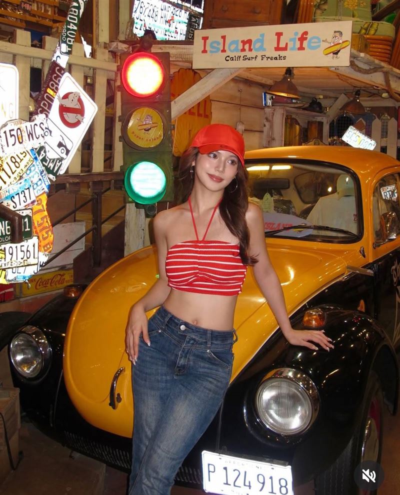 庭庭前往沖繩旅遊。（圖／翻攝自IG）