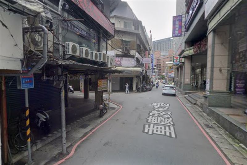 新北市板橋後站中山路一段50巷附近一度被稱為「小西門町」，但現在人潮冷清。（圖／翻攝自Google maps）