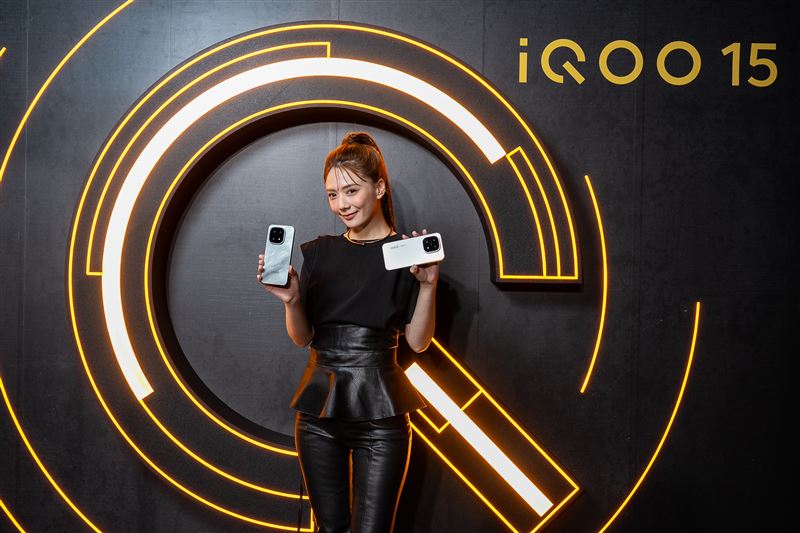 電競女神解婕翎現身記者會