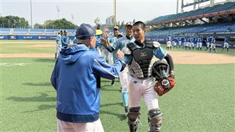 羅東高工闖黑豹旗4強寫隊史　教頭哭了！