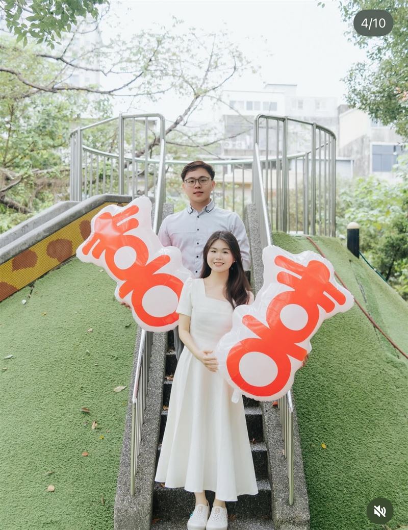 簡嘉芸曬出一系列結婚照。（圖／翻攝自IG）