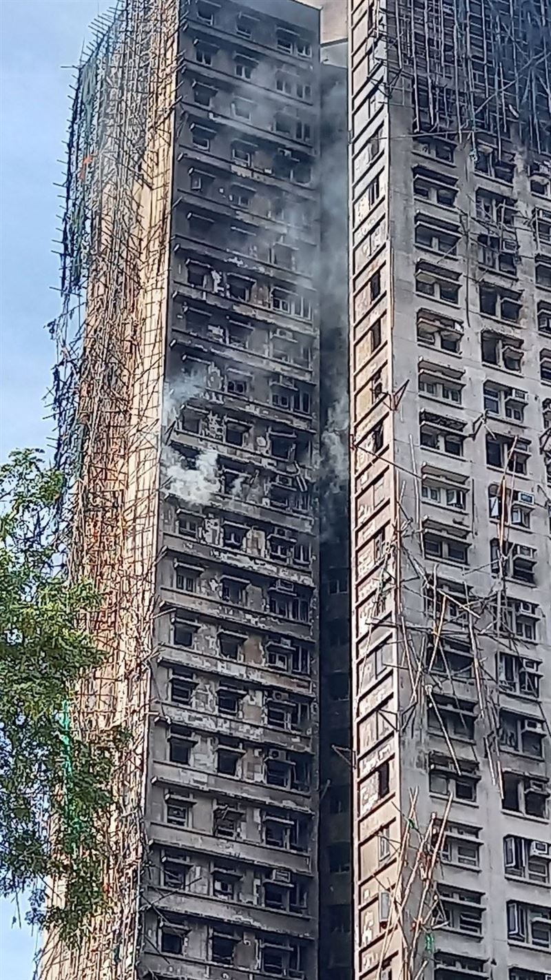 遭遇火舌的房屋都被燻得焦黑。（圖／翻攝 臉書粉專@大埔TAI PO）