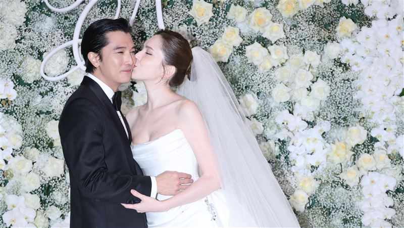 許瑋甯邱澤「一舉動大笑場」私下相處全說