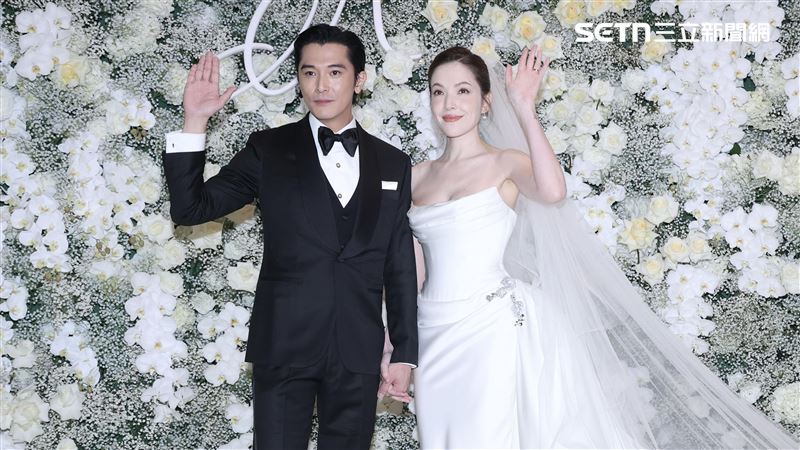 許瑋甯、邱澤婚禮洞房怎過？夫妻嬌羞回答