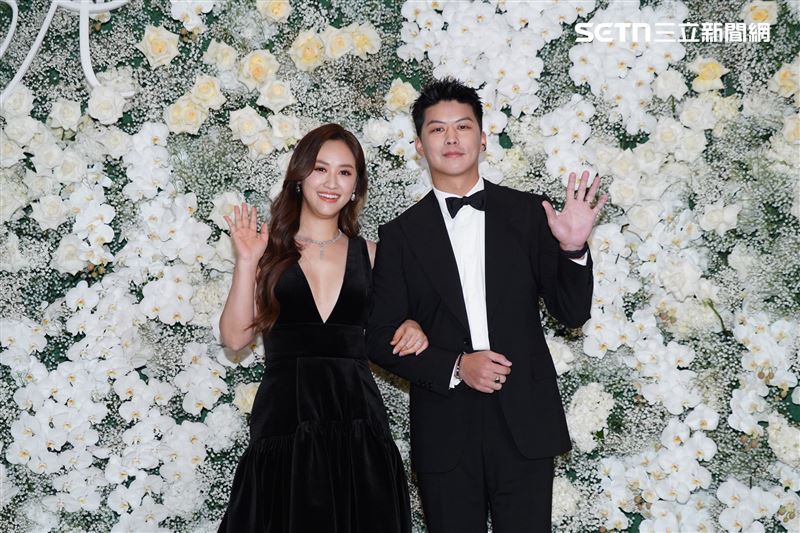 Sandy帶老公「王先生」現身許瑋甯與邱澤婚禮。（圖／記者鄭孟晃、趙于瑩攝影）