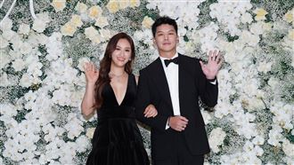 Sandy產後爆乳現身!讚許瑋甯世紀最美新娘