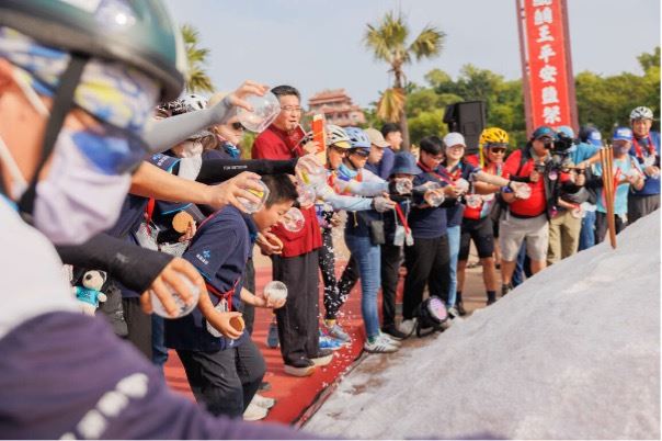 儀式畫面。（圖／翻攝自交通部觀光署雲嘉南濱海國家風景區管理處官網）