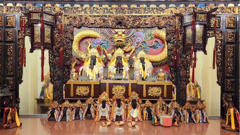 神明法官是祂 台北府城隍夜審陰日理陽