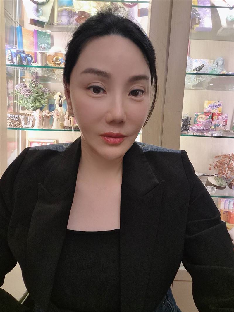 命理師沈嶸分析2026年運為「平穩暴發提升年」。（圖／沈嶸提供）