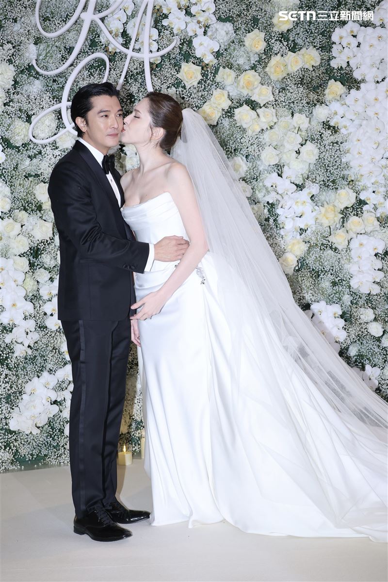 許瑋甯、邱澤舉辦世紀婚禮。（圖／記者鄭孟晃、趙于瑩攝影）