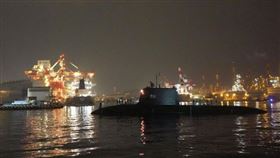 海鯤號完成浮航測試畫面。（圖／翻攝自台船公司）
