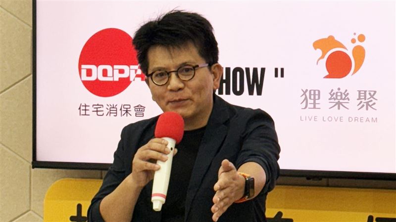 住保會顧問吳翃毅指出,「裝修詐騙的騙錢方式幾乎都寫在刑法裡,詐騙者找到漏洞就鑽,建議民眾法律保障不足下,可透過住保履約保障自身權益。」。(圖/住保會提供)