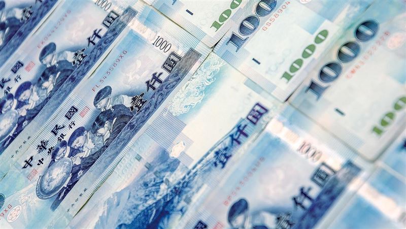 普發紅包月扣千元免手續　它三年報酬2倍