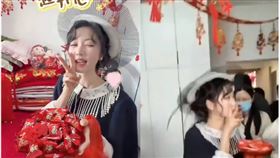 岳雨婷遭爆擅闖素人婚房。（圖／翻攝自微博）