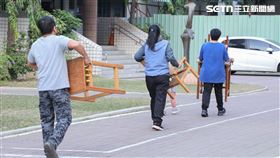 課桌椅,汰換,台中市府,學生,免費,領取,台中,木製課桌椅（圖／台中市府提供）