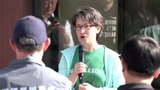 副總統蕭美琴出席淨山活動，被問及藍白擬邀賴清德國情報告一事，表示「依照憲政程序」（圖／翻攝畫面）