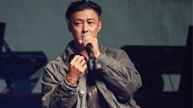 余文樂2016年公開認愛台灣「皮帶大王」千金王棠云，隔年兩人在澳洲完成婚禮。（圖／翻攝自IG @lok666）