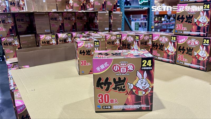 下週寒流報到，暖暖包也成為必拿商品。(圖／記者賴俊佑攝影)