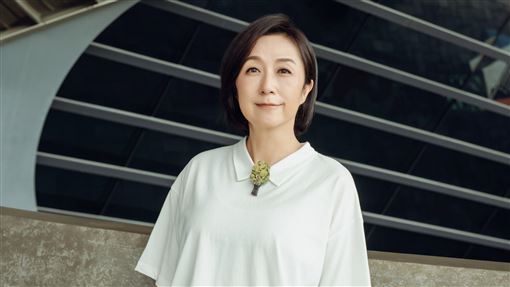 28歲星二代帥兒登台　黃韻玲出手不忍了