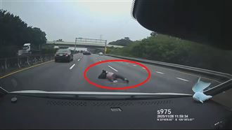 高速公路,滾落,拋摔,開罰