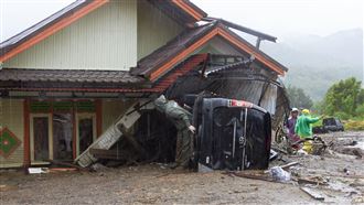 蘇門答臘洪災奪248命　道路斷增救援難度