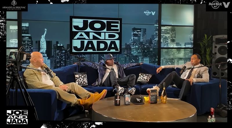 史蒂芬&middot;A&middot;史密斯（右）發表他對大谷翔平的看法，認為他打擊能力不如邦茲。（圖／翻攝《Joe and Jada》YT頻道）