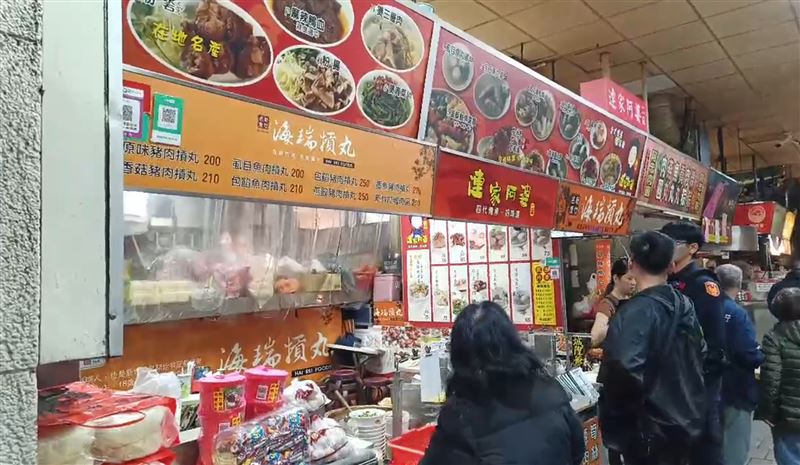 新竹城隍廟今（29日）晚間發生砍人事件。（圖／民眾提供）