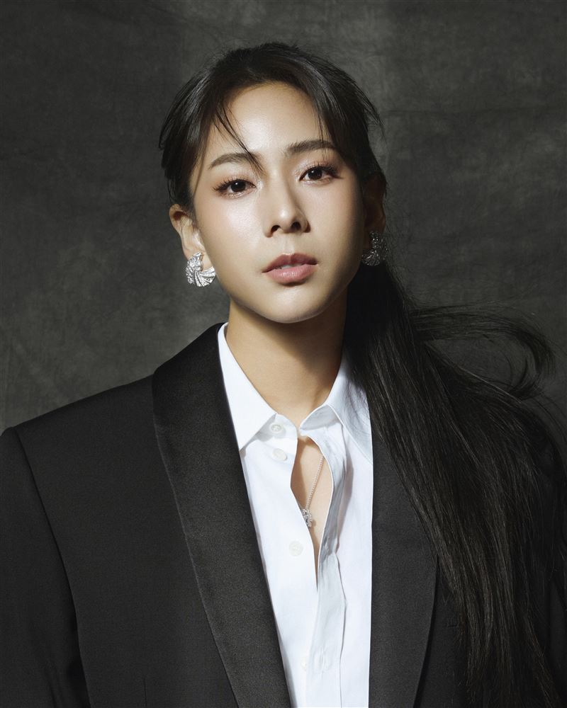 袁漠遙入圍金鐘60最具潛力新人獎。（圖／周子娛樂提供）