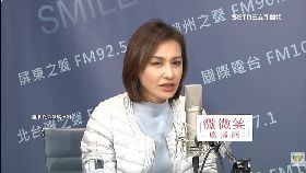 致敬新世紀福音戰士　邱議瑩看板吸目光