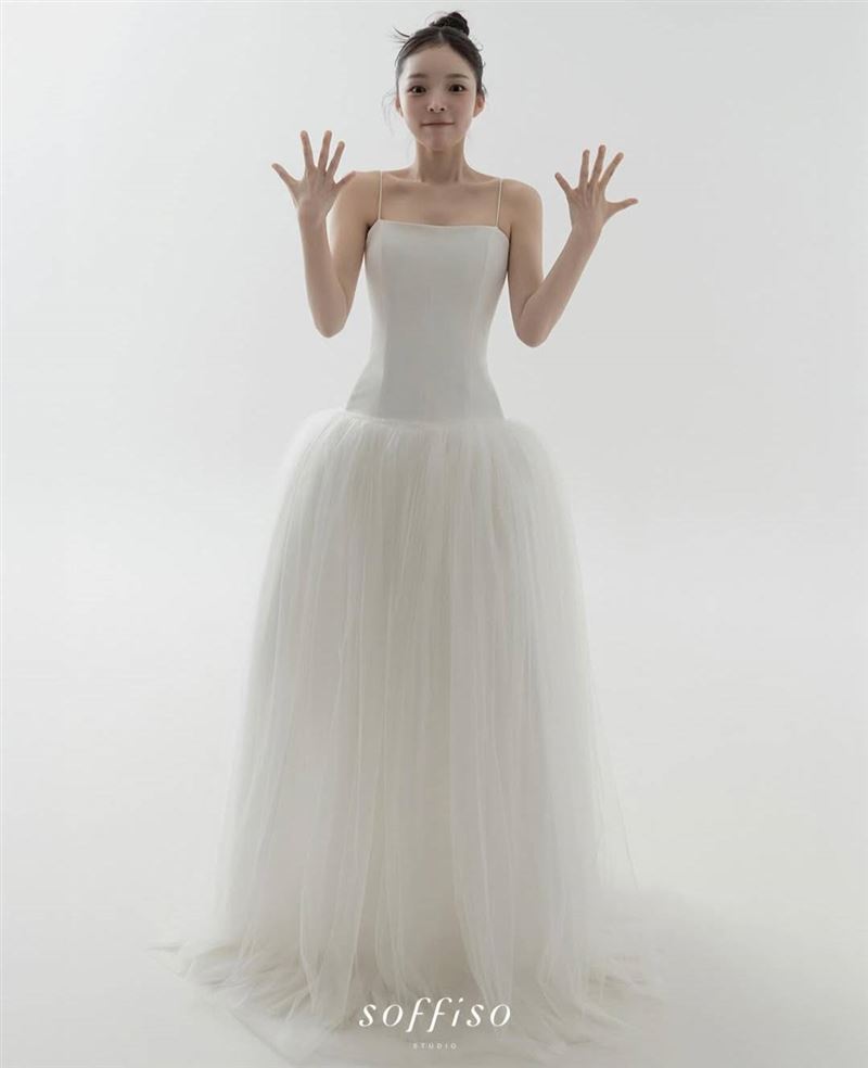 朴真珠甜嫁圈外人。（圖／翻攝自IG）