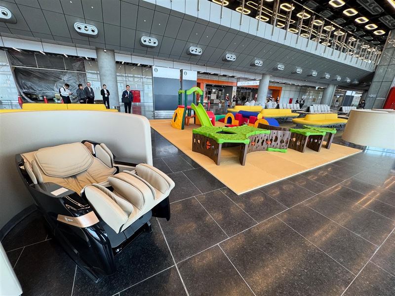 現場還有遊樂設施供小朋友玩耍。（圖／翻攝自交通部次長林國顯臉書）