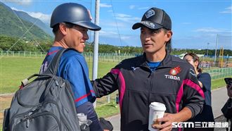 林子偉首次出席關懷盃　看外甥鄧佑安成長