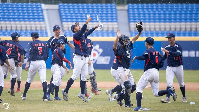 擊敗大黑馬羅工　平鎮奪隊史黑豹旗第8冠