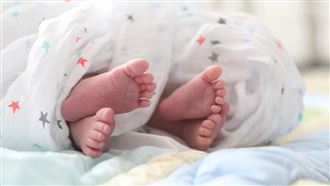 她一夜戰2男「懷雙胞胎」！孩子竟不同爸