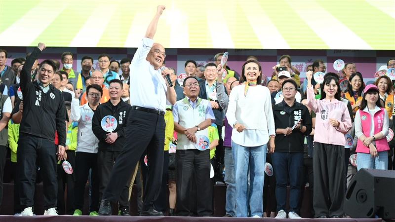 初選造勢突破5萬人!扁蘇成最強母雞