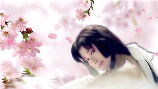 不老女神潘迎紫到場祈福！悼念火災亡者