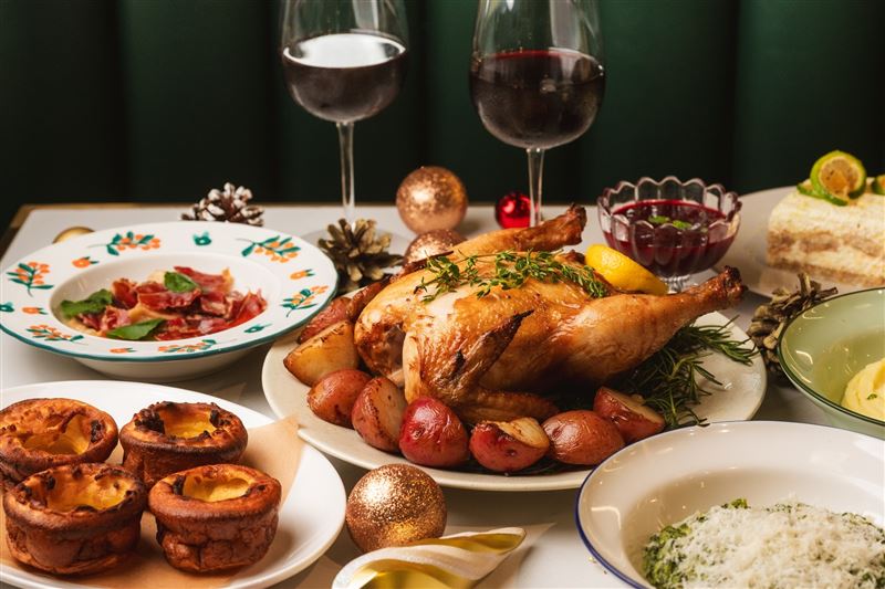 PASTAIO聖誕分享餐-烤全雞。（圖／品牌業者提供）