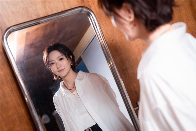 蔡淳佳曾入圍金曲歌后，如今對於得獎與否抱持隨緣態度。（圖／記者趙于瑩攝影）