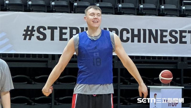 日本隊歸化球員霍金森（Joshua Hawkinson）。（圖／記者蔡厚瑄攝影）