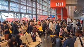 桃園國際機場第三航廈北登機廊廳。（圖／翻攝畫面）