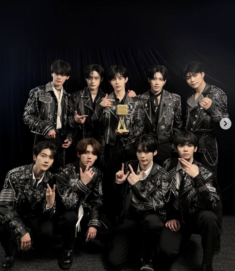 ZEROBASEONE今宣布，將以完整體延長活動 2 個月。（圖／翻攝自IG）