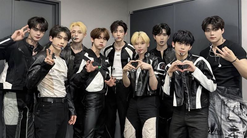 ZB1驚喜「宣布延長活動」9人完整體掀暴動