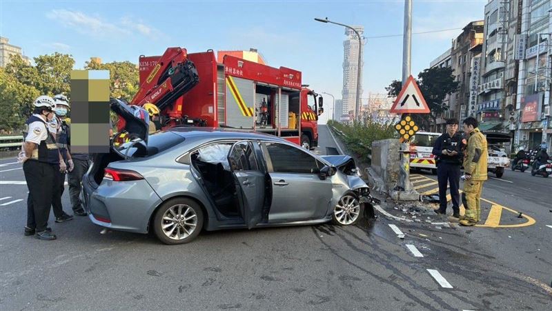 爛醉女車禍居然跑了!躲鳳山狼狽落網