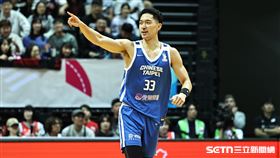 男籃世界盃亞洲區資格賽，台灣隊後衛雷蒙恩投進三分球。（圖／記者劉彥池攝影）