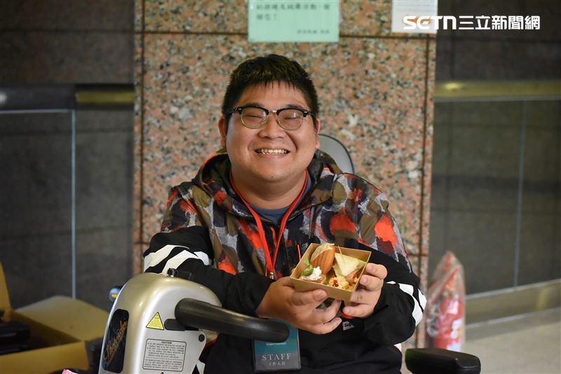 胡先生認為，台灣在身障者友善這塊做得很好。（圖／胡先生授權提供）