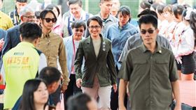 蕭美琴駐美期間獲得「戰貓」美譽，任副總統後也維持高人氣。（翻攝總統府flickr）